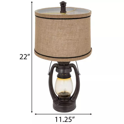 Lámpara de farol industrial antigua con pantalla de arpillera