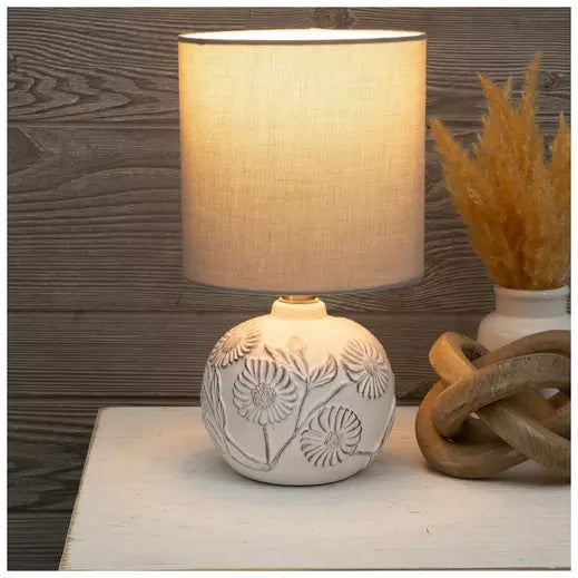 Lámpara floral tallada